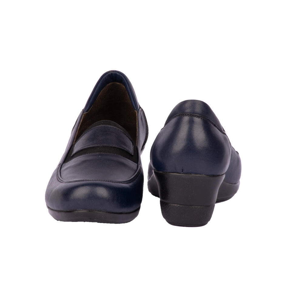 یک جفت کفش چرمی زنانه سرمه‌ای 00701017 - ریبون