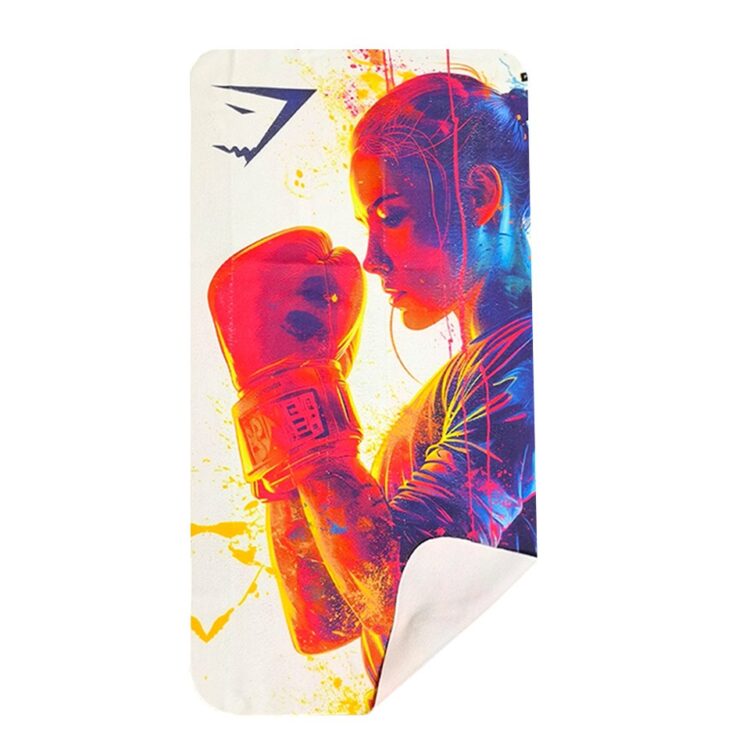 حوله و زیر انداز باشگاهی جیم شارک  کد 901078